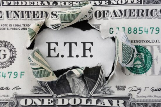 A graphic illustrating the rising popularity of ETFs as a modern investment choice in the financial market.