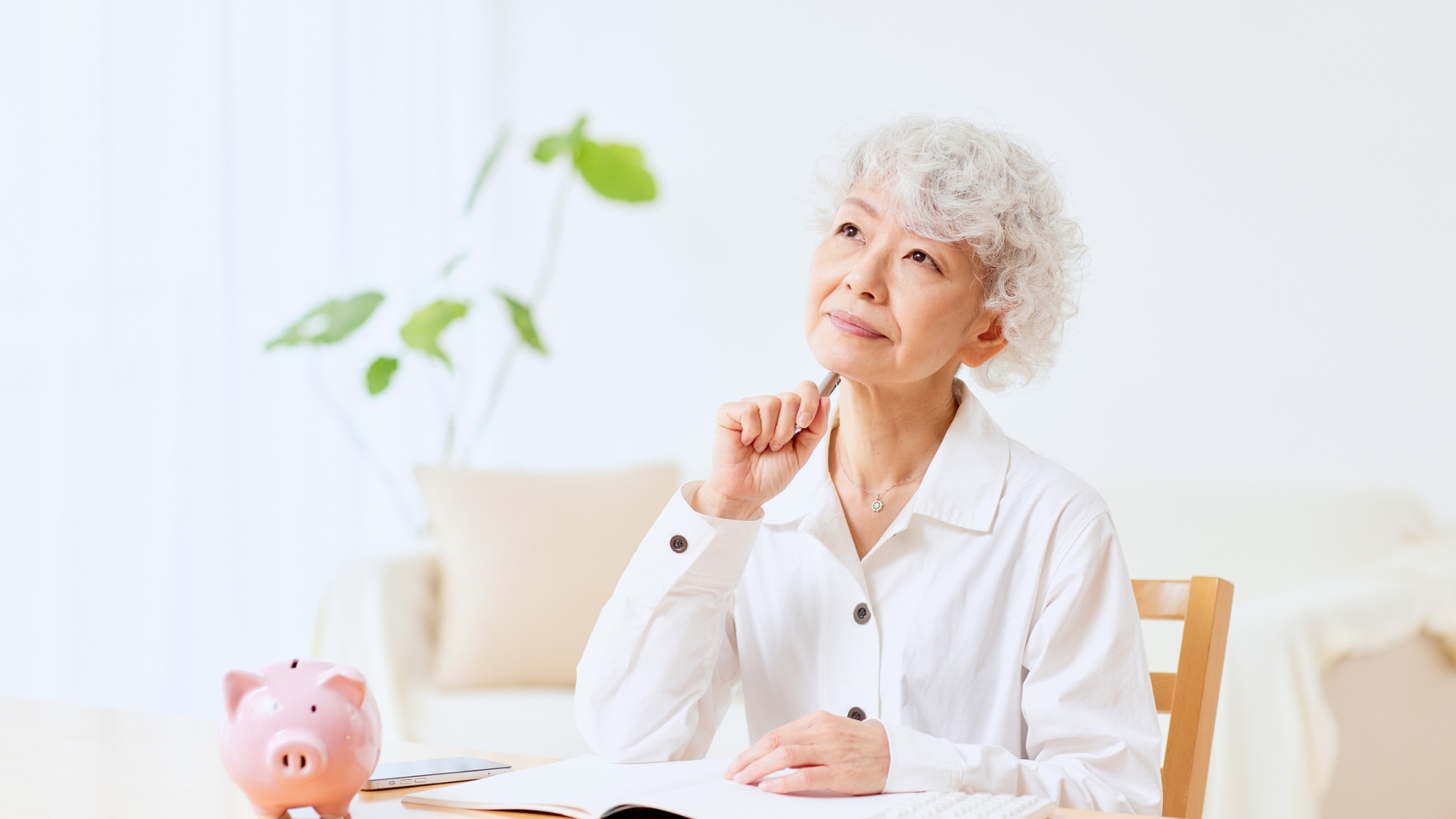 6 Key Investments for Boomers Planning To Retire on Their Own