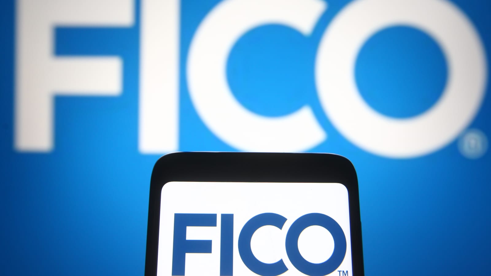 FICO Shakes Up Credit-Score Market-min